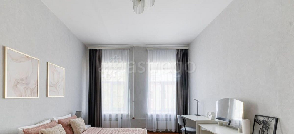 3-комн. квартира, 120 м2, 3/5 эт. Санкт-Петербург - изображение 1
