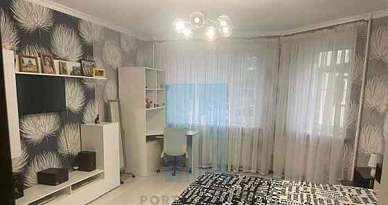 3-комн. квартира, 97.7 м2, 2/16 эт. Чехов