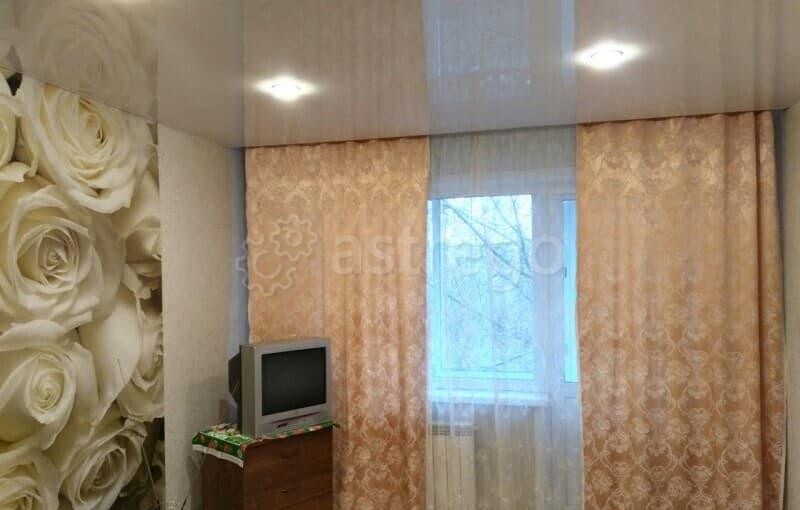 Комната, 42 м2, 3/5 эт. Красноярск - изображение 1