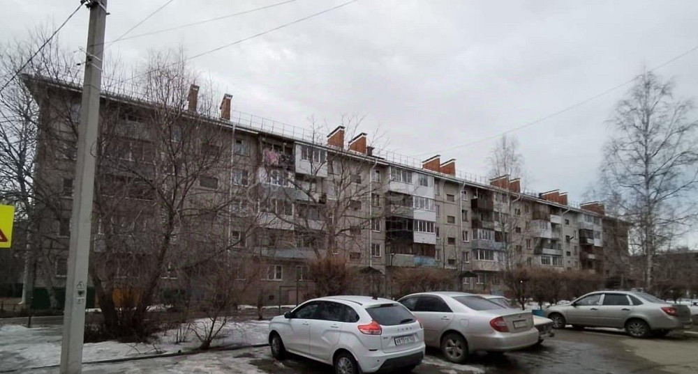 3-комн. квартира, 60.5 м2, 3/5 эт. Белокуриха - изображение 1