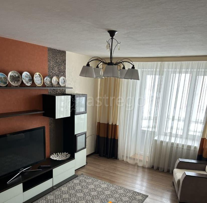 3-комн. квартира, 95 м2, 5/6 эт. Уфа - изображение 1