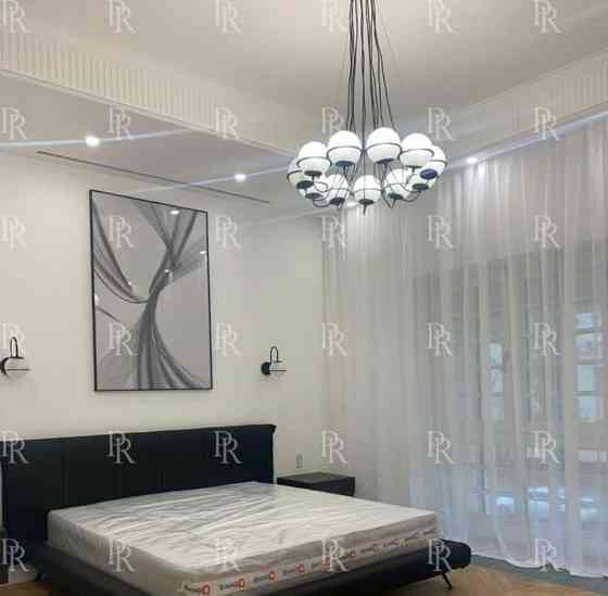 5-комн. квартира, 550 м2, 1/8 эт. Москва