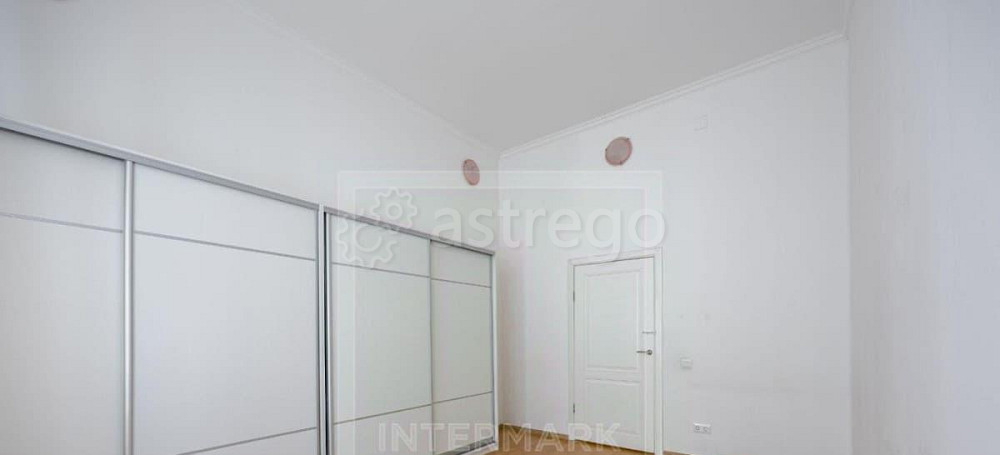 6-комн. квартира, 216 м2, 3/6 эт. Москва - изображение 2