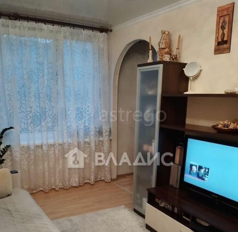 3-комн. квартира, 42 м2, 3/5 эт. Санкт-Петербург - изображение 3