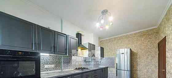 Дом, 250 м2, 4 сотки, 3 эт. Апрелевка