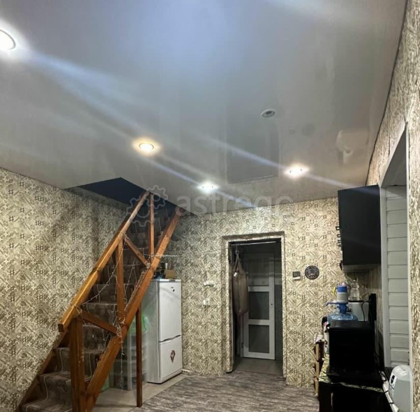 6-комн. квартира, 140 м2, 2/2 эт. Уфа - изображение 1