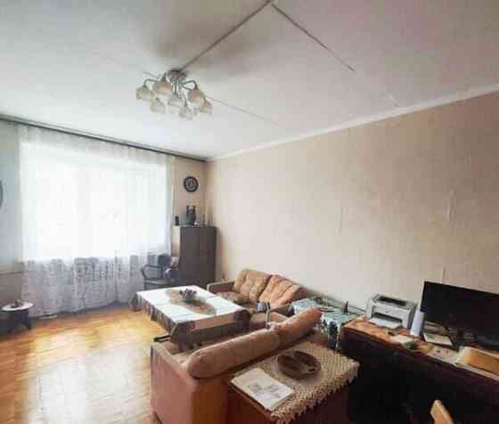3-комн. квартира, 85 м2, 5/5 эт. Москва