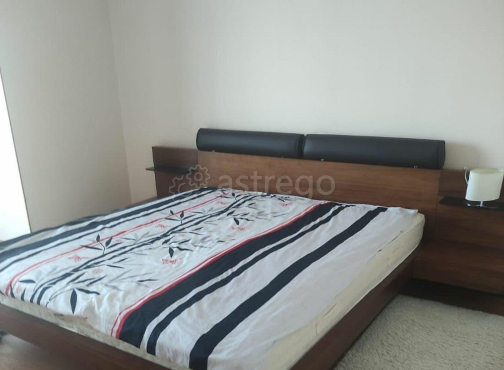 2-комн. квартира, 90 м2, 8/10 эт. Красноярск - изображение 2