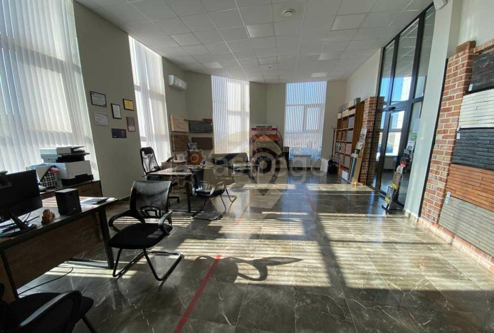 Торговое помещение, 111 м2 Старый Оскол - изображение 6