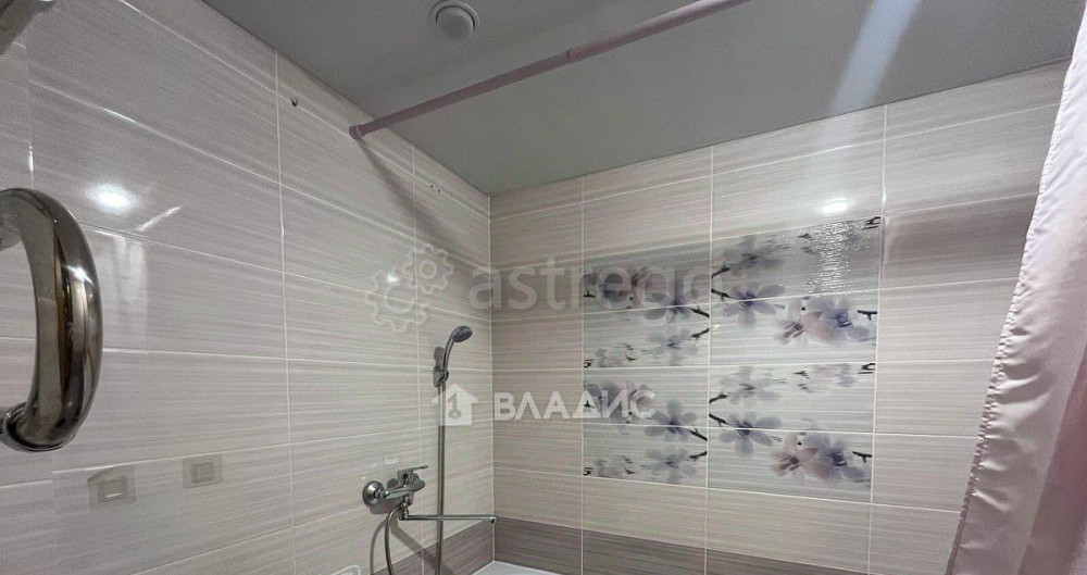 4-комн. квартира, 70 м2, 4/5 эт. Уфа - изображение 1