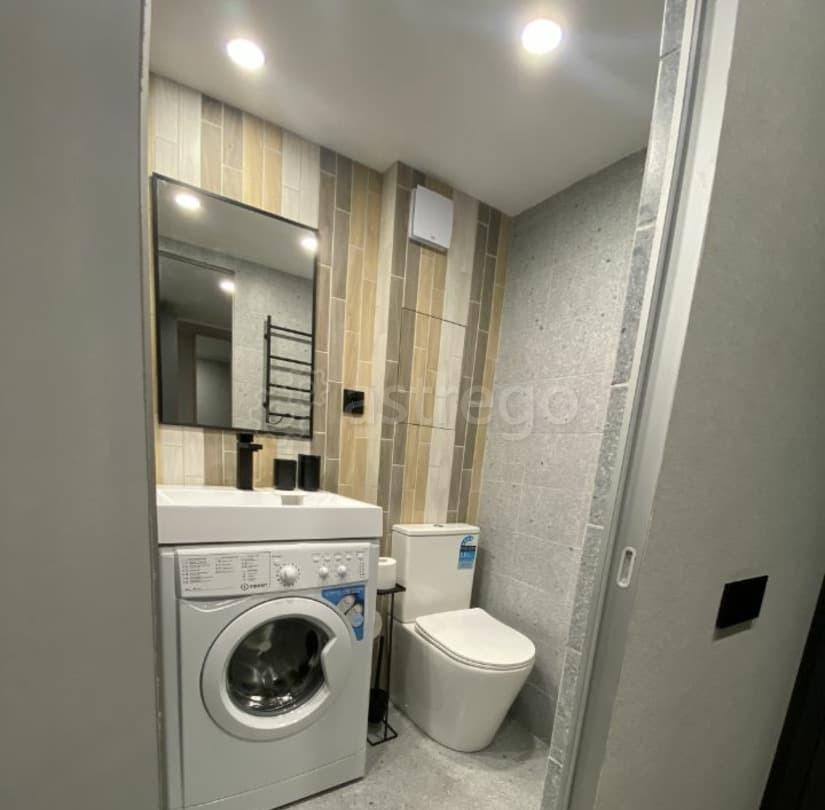 1-комн. апарт-ы, 30 м2, 1/4 эт. Москва - изображение 2