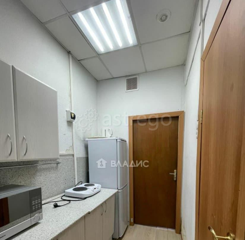 Комната, 12.1 м2, 1/17 эт. Москва - изображение 2