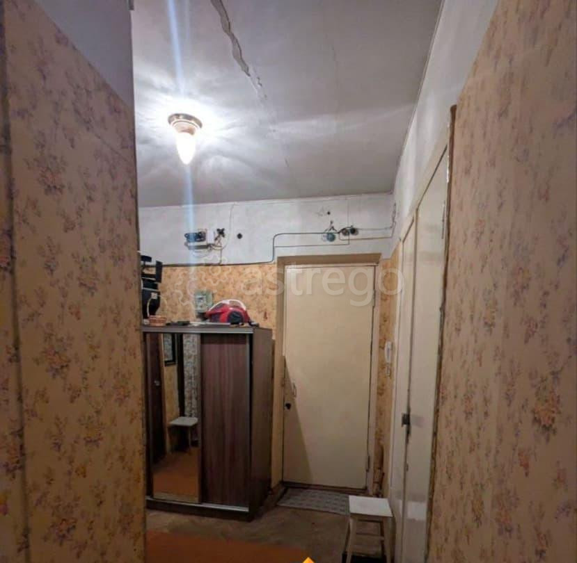 Комната, 14.8 м2, 2/5 эт. Москва - изображение 2