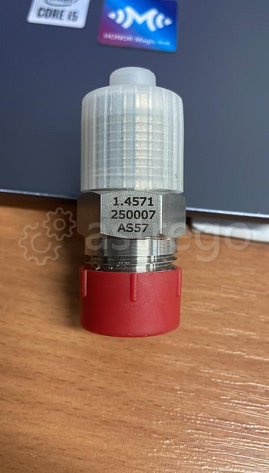 Фитинг резьбовой Siemens 7MF9001-1CA Челябинск - изображение 1