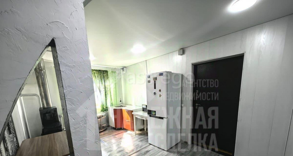 Дом, 60.9 м2, 4.8 сотки, 1 эт. Рубцовск - изображение 3