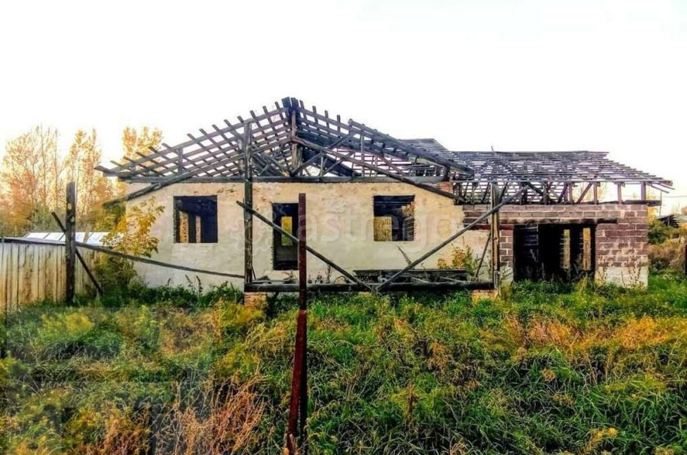 Дом, 200 м2, 9.49 сотки, 1 эт. Минусинск - изображение 1