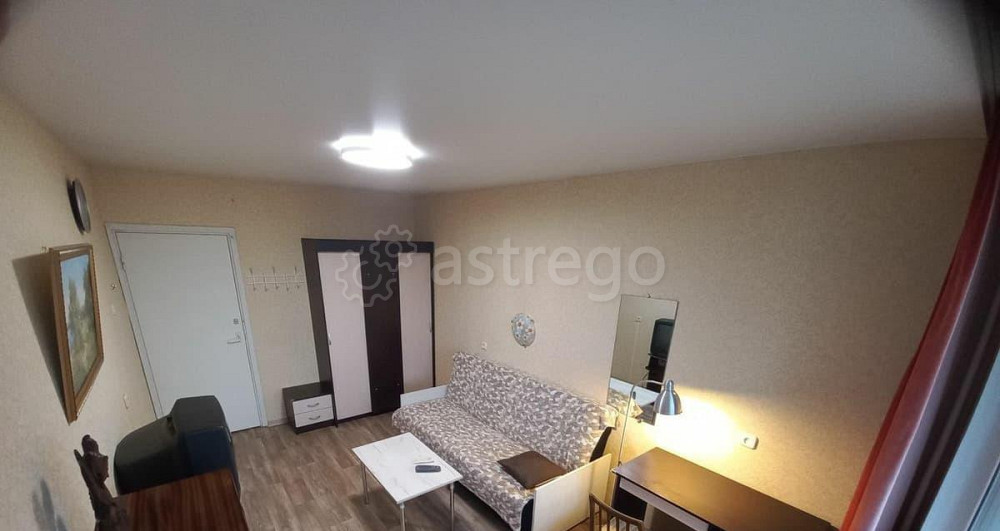 Комната, 58 м2, 11/12 эт. Санкт-Петербург - изображение 1