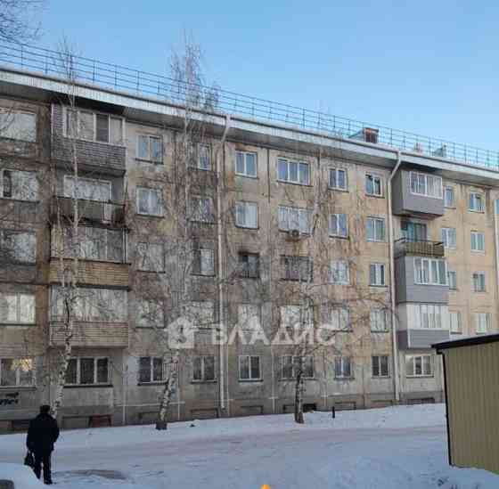 2-комн. квартира, 43.8 м2, 1/5 эт. Бийск