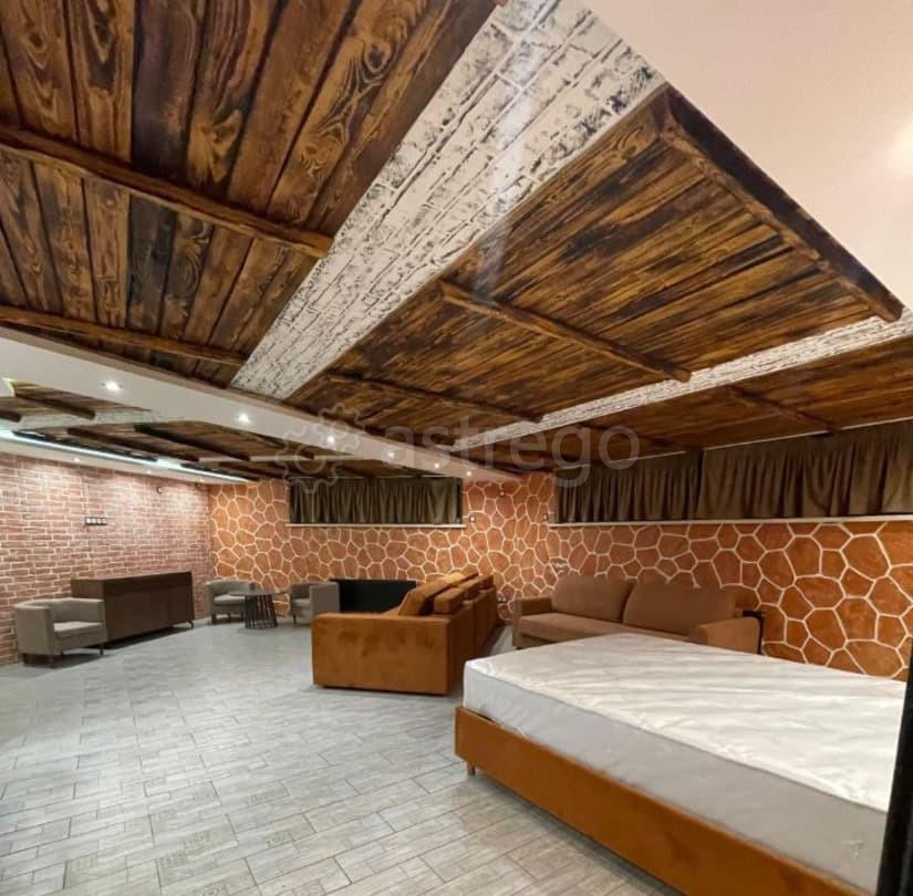 4-комн. квартира, 160 м2, 1/3 эт. Красногорск - изображение 1