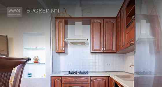 3-комн. квартира, 103 м2, 4/4 эт. Санкт-Петербург