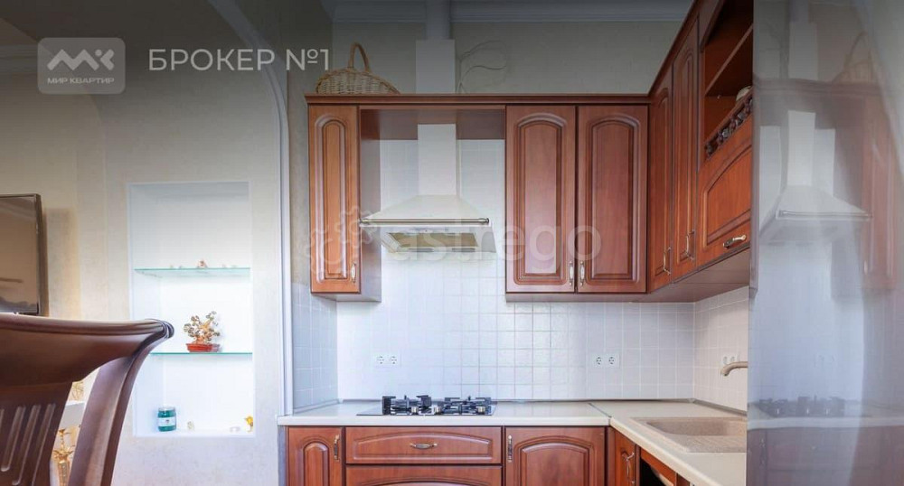 3-комн. квартира, 103 м2, 4/4 эт. Санкт-Петербург - изображение 2