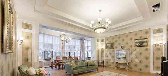 4-комн. квартира, 166 м2, 4/6 эт. Москва