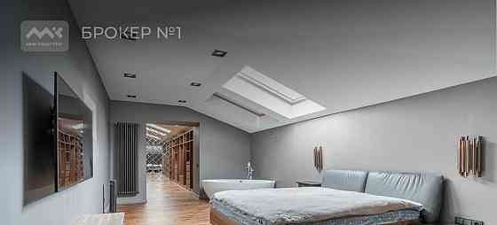 4-комн. квартира, 283 м2, 3/3 эт. Санкт-Петербург