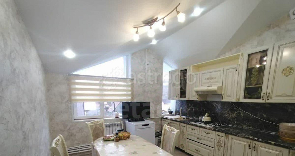 Дом, 749.3 м2, 10.67 га, 3 эт. Котлас - изображение 1