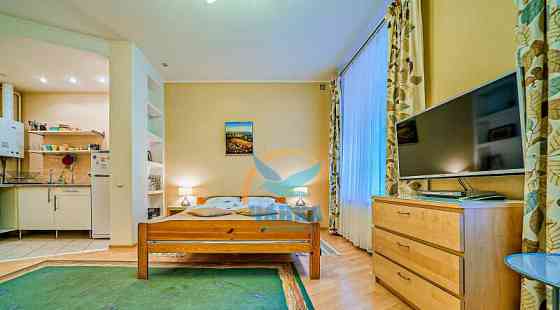Студия, 40 м2, 1/4 эт. Санкт-Петербург