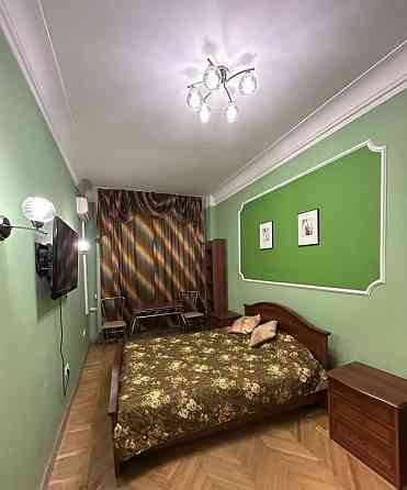 3-комн. квартира, 71 м2, 2/8 эт. Москва