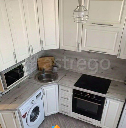 2-комн. квартира, 47 м2, 2/5 эт. Бийск - изображение 2