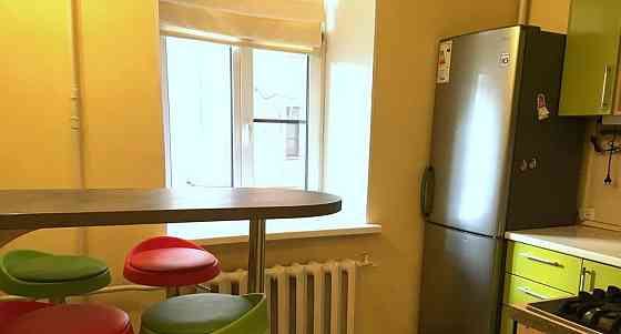 2-комн. квартира, 60 м2, 2/5 эт. Санкт-Петербург