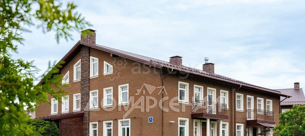 Дом, 240 м2, 4.2 сотки, 3 эт. Москва - изображение 1