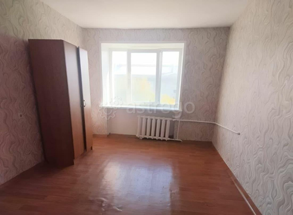 Комната, 14 м2, 5/5 эт. Красноярск - изображение 1
