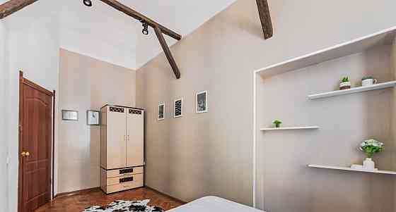 3-комн. квартира, 80 м2, 2/4 эт. Санкт-Петербург