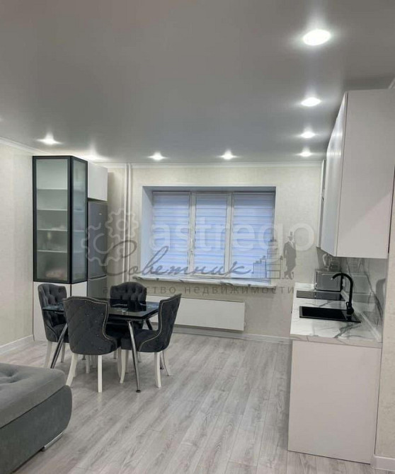 2-комн. квартира, 72 м2, 8/14 эт. Старый Оскол - изображение 1