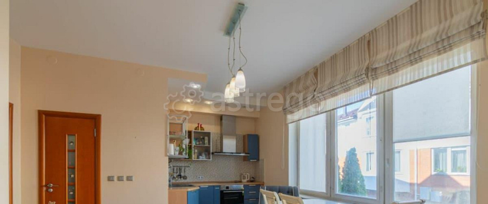 4-комн. квартира, 165 м2, 3/3 эт. Санкт-Петербург - изображение 2