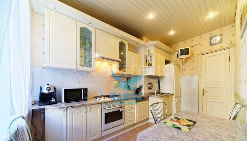 2-комн. квартира, 80 м2, 2/5 эт. Санкт-Петербург - изображение 8