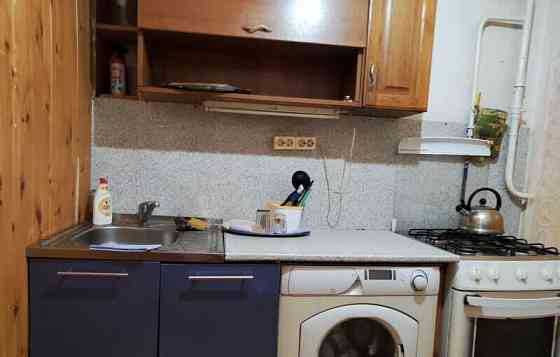 1-комн. квартира, 42 м2, 1/5 эт. Москва
