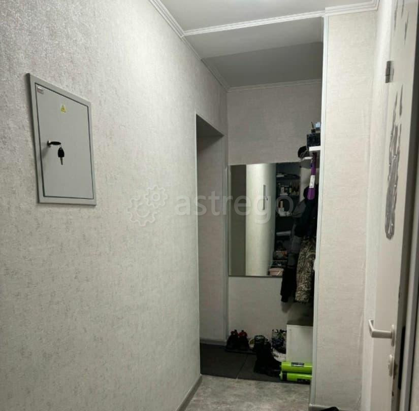 2-комн. квартира, 46 м2, 1/3 эт. Емельяново - изображение 5