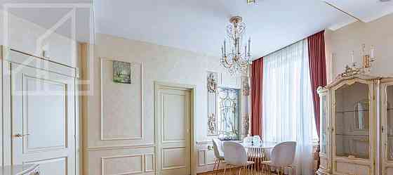 3-комн. квартира, 124 м2, 2/7 эт. Москва