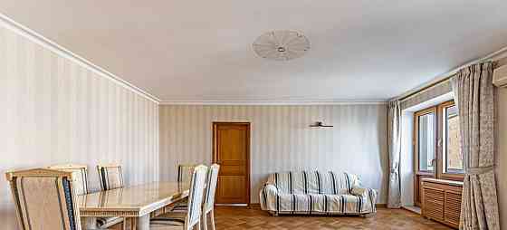 4-комн. квартира, 145.7 м2, 9/9 эт. Москва