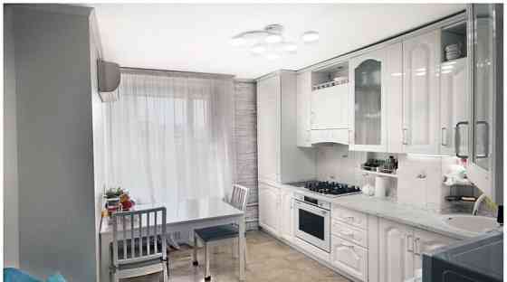 4-комн. квартира, 72 м2, 8/12 эт. Москва