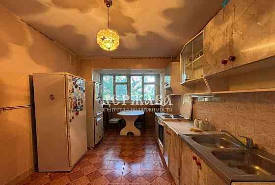 4-комн. квартира, 87.4 м2, 1/5 эт. Старый Оскол