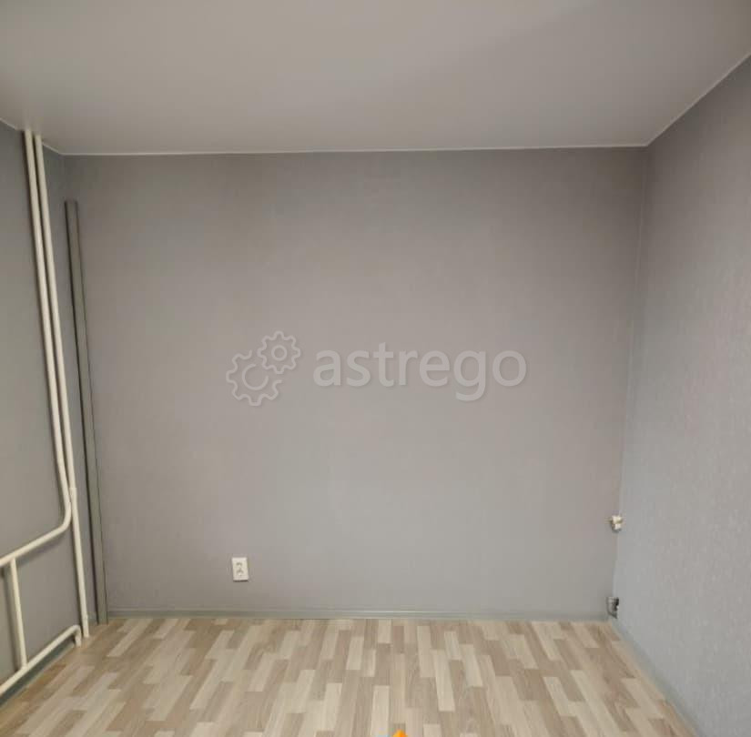 Комната, 19 м2, 1/10 эт. Красноярск - изображение 3