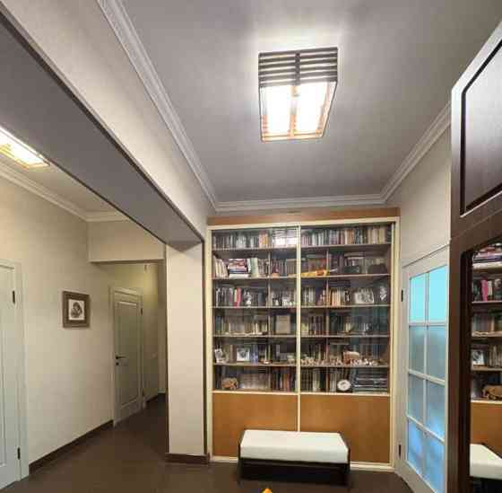 4-комн. квартира, 95.6 м2, 5/5 эт. Москва