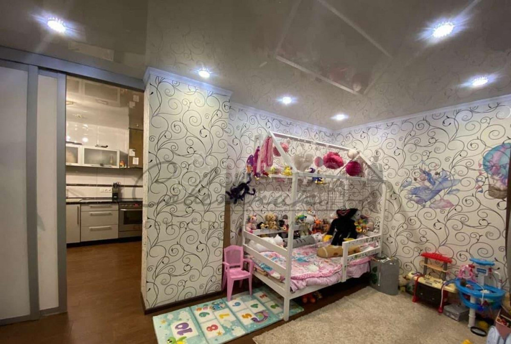 3-комн. квартира, 110 м2, 1/4 эт. Старый Оскол - изображение 2