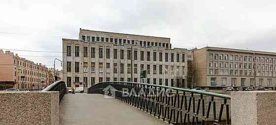 6-комн. квартира, 142.6 м2, 1/5 эт. Санкт-Петербург
