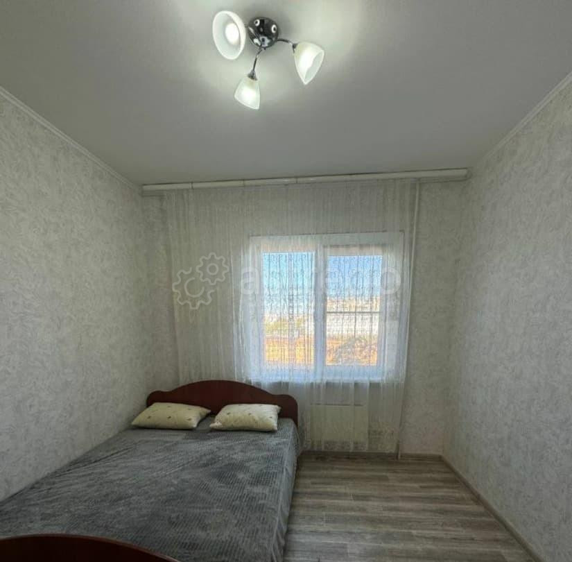 3-комн. квартира, 69 м2, 2/9 эт. Астрахань - изображение 1