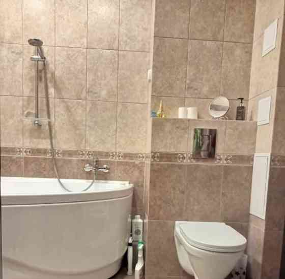 2-комн. квартира, 76.1 м2, 8/16 эт. Белокуриха